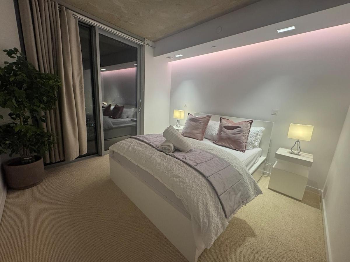 Luxury 1 Bedroom Apartment In Londyn Zewnętrze zdjęcie